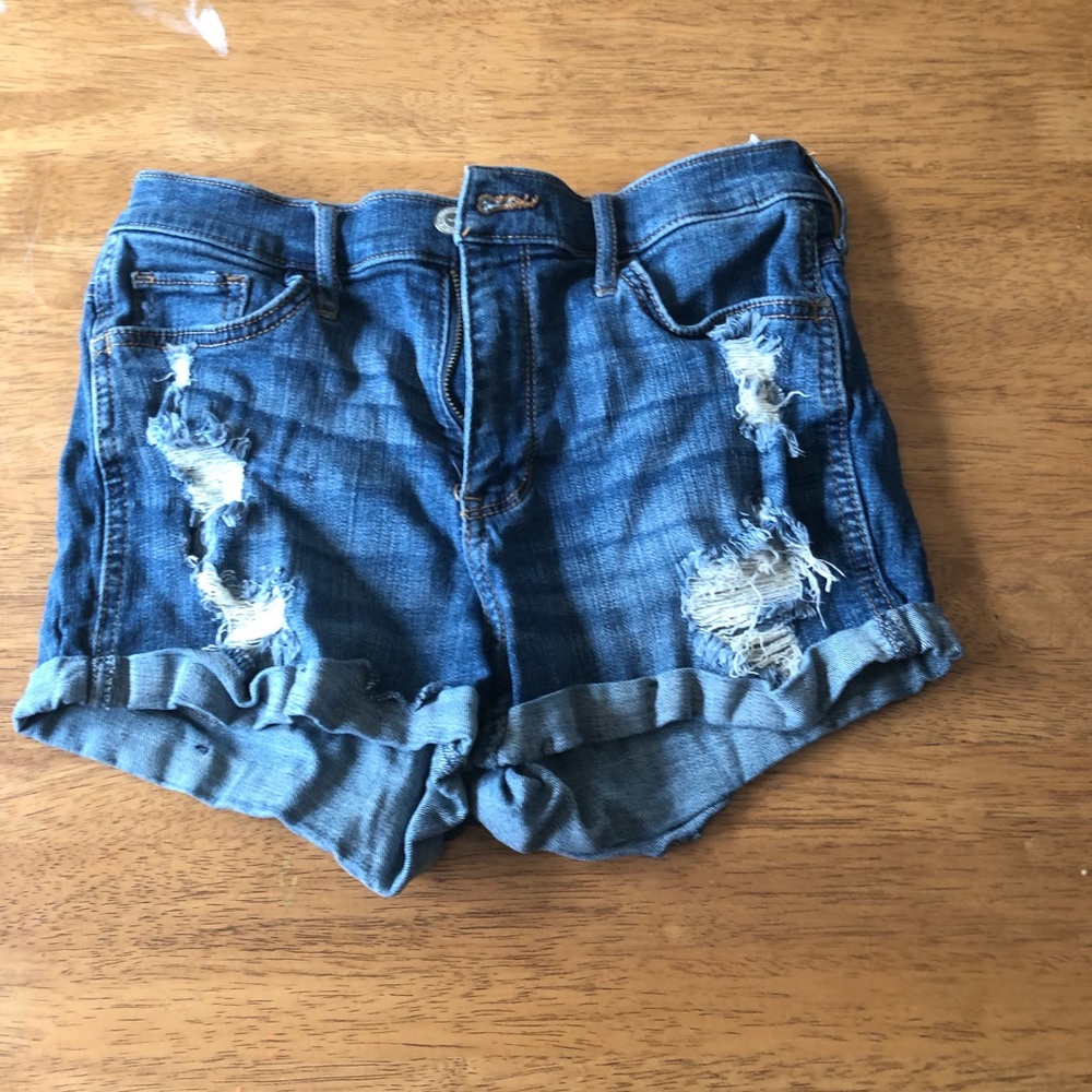 Hollister jean shorts, size 5